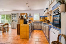 Grande propriété avec dépendances sur 1,6 ha