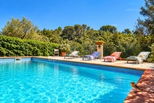 Cotignac – Maison provençale de 182 m² avec piscine et studio indépendant