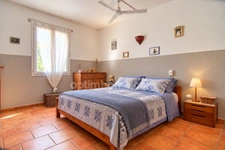 Grande propriété style provençal avec dépendances sur 1,6 ha