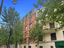 Bas de Puteaux 92800, elegant 3-room apartment of 69.00 m² in a recent luxury residence - open view
