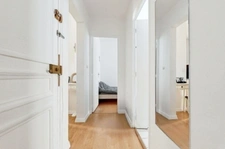 75017 Rue Tocqueville, charmant 3 pièces traversant de 50 m² – 2 chambres