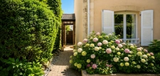 92 Rueil Malmaison - Proche du Country Club de Rueil, trés jolie maison familiale  au cœur d’un environnement privilégié - 4/5 chambres,  jardin,  au cœur d'un Domaine Privilégié  