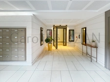 Bas de Puteaux 92800, elegant 3-room apartment of 69.00 m² in a recent luxury residence - open view