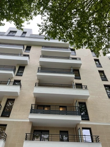 CLICHY (92110) – MÉTRO MAIRIE DE CLICHY – APPARTEMENT 2 PIÈCES MEUBLÉ AVEC TERRASSE- Quartier des Bateliers