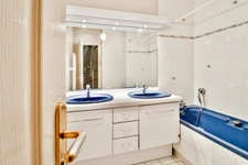 92 Rueil-Malmaison, quartier Buzenval- Maison familiale de 165m2 avec 4 chambres, au cœur d'un Domaine Privilégié  