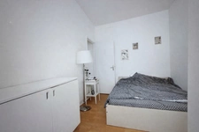 75017 Rue Tocqueville, charmant 3 pièces traversant de 50 m² – 2 chambres