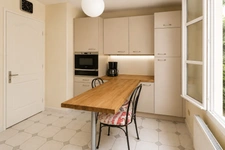 92 Rueil Malmaison - Proche du Country Club de Rueil, trés jolie maison familiale  au cœur d’un environnement privilégié - 4/5 chambres,  jardin,  au cœur d'un Domaine Privilégié  