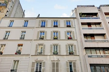 75017 Rue Tocqueville, charmant 3 pièces traversant de 50 m² – 2 chambres