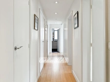 Paris 16e Sud - Élégance familiale avec balcon filant -174 m² rénovés - Étage élevé – 5/6 pièces