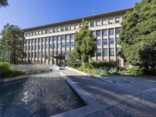 Boulogne Billancourt 92 – Secteur Mairie / André Morizet, bel appartement de 3 pièces situé au 5 é étage d’ un immeuble entièrement réhabilité et modernisé de trés grand standing 