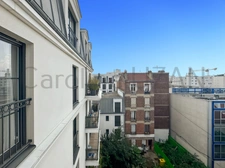 Bas de Puteaux 92800, elegant 3-room apartment of 69.00 m² in a recent luxury residence - open view