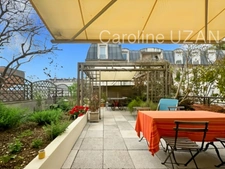 SURESNES 92150– Appartement de 5 pièces, traversant de 106 m² avec terrasse plein sud de 49 m², balcon, cave et 2 parkings