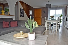 PLEUCADEUC 56140, 150m2 habitables, jusqu'à 7 chambres, jardin sans vis à vis et commodités à pied.