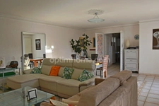 Maison familiale de plain-pied avec grande piscine intérieure, aux portes de la Gacilly