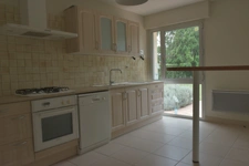 Maison à vendre 8 pièces MALESTROIT (56), 5 chambres, 2 bureaux