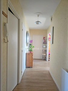 PLOËRMEL CENTRE 56800, RESIDENCE RECHERCHEE,  DERNIER ÉTAGE AVEC ASCENSEUR, T3 avec GARAGE ET CAVE