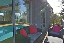 Maison familiale de plain-pied avec grande piscine intérieure, aux portes de la Gacilly