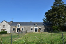 Longère à rénover, 124 m2 sur terrain clos de 1857 m2, SAINT MARTIN SUR OUST (56200)