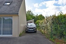 PLEUCADEUC 56140, 150m2 habitables, jusqu'à 7 chambres, jardin sans vis à vis et commodités à pied.