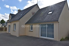 PLEUCADEUC 56140, 150m2 habitables, jusqu'à 7 chambres, jardin sans vis à vis et commodités à pied.