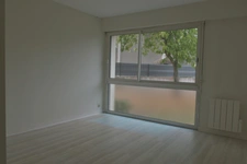 Maison à vendre 8 pièces MALESTROIT (56), 5 chambres, 2 bureaux