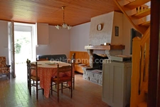 Maison de campagne avec beau potentiel d'aménagement