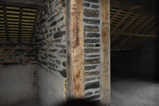 Longère à rénover, 124 m2 sur terrain clos de 1820 m2, SAINT MARTIN SUR OUST (56200)