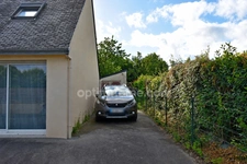 PLEUCADEUC 56140, 150m2 habitables, jusqu'à 7 chambres, jardin sans vis à vis et commodités à pied.