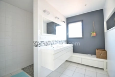*** EXCLUSIVITE *** MAISON CONTEMPORAINE 3 CHAMBRES BUREAU GARAGE JARDIN *** ISSERTEAUX 63270 ***