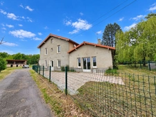 *** EXCLUSIVITE *** PROPRIETE RARE : MAISON AVEC DEPENDANCES ET TERRAIN *** SAINT-JEAN-D'HEURS 63190 ***