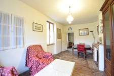 *** EXCLUSIVITE *** A RENOVER : GRANDE MAISON DE VILLE AVEC JARDIN ET DEPENDANCE *** BILLOM 63160 ***