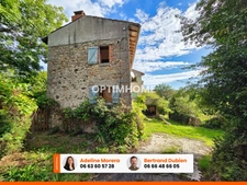 *** EXCLUSIVITE *** MAISON EN PIERRE AVEC JARDIN ET DEPENDANCES A RENOVER *** ISSERTEAUX 63270 ***