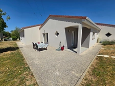 *** EXCLUSIVITE *** PLAIN-PIED 4 CHAMBRES, JARDIN ET GARAGE *** BILLOM 63160