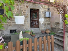 *** EXCLUSIVITE *** GRANDE MAISON AVEC TERRASSES, DEPENDANCES ET POTAGER *** ST DIER D'AUVERGNE 63520 ***