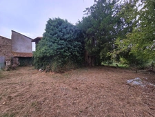 *** EXCLUSIVITE *** GRANGE ET TERRAIN *** REIGNAT 63160 ***