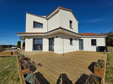 *** EXCLUSIVITE *** MAISON CONTEMPORAINE 3 CHAMBRES BUREAU GARAGE JARDIN *** ISSERTEAUX 63270 ***