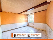 *** MAISON A RENOVER EN CENTRE VILLE - BILLOM 63160 ***