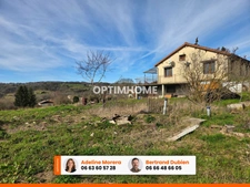 *** MAISON A RENOVER AVEC JARDIN ET DEPENDANCE *** ESTANDEUIL 63520 ***