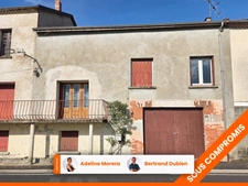 *** EXCLUSIVITE *** MAISON MITOYENNE AVEC JARDINET ET DEPENDANCE *** AUZELLES ***