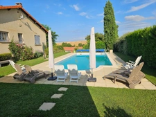 *** EXCLUSIVITE *** MAISON FAMILIALE AVEC PISCINE JARDIN ET DOUBLE GARAGE  *** ST-GEORGES-SUR-ALLIER 63800 ***