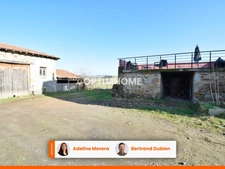 *** EXCLUSIVITE COUP DE COEUR *** ANCIEN CORPS DE FERME AVEC MAISON, DEPENDANCES ET TERRAINS