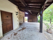 *** EXCLUSIVITE *** TRES BELLE PROPRIETE EN PIERRE - BIEN RARE *** EGLISENEUVE PRES BILLOM 63160 ***