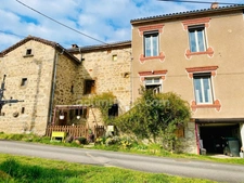 *** EXCLUSIVITE *** GRANDE MAISON AVEC TERRASSES, DEPENDANCES ET POTAGER *** ST DIER D'AUVERGNE 63520 ***