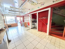 *** LOCAL COMMERCIAL + MAISON A RENOVER EN CENTRE VILLE - BILLOM 63160 ***
