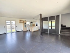 *** EXCLUSIVITE *** MAISON MODERNE AVEC JARDIN *** PONT DU CHATEAU 63430 ***
