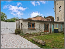 *** EXCLUSIVITE *** IMMEUBLE DE RAPPORT + HABITATION INDEPENDANTE + DEPENDANCES + EXTERIEUR *** BILLOM 63160 ***