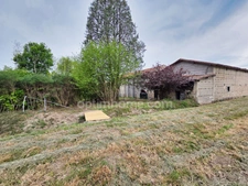 *** EXCLUSIVITE *** PROPRIETE RARE : MAISON DEPENDANCES ET TERRAIN *** SAINT-JEAN-D'HEURS 63190 ***