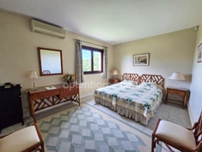 *** EXCLUSIVITE *** TRES BELLE PROPRIETE EN PIERRE - BIEN RARE *** EGLISENEUVE PRES BILLOM 63160 ***