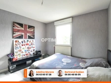 *** EXCLUSIVITE *** MAISON 3 CHAMBRES JARDIN PISCINE GARAGE *** BILLOM 63160 ***