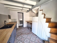 *** EXCLUSIVITE *** JOLIE MAISON DE VILLE AU COEUR DE BILLOM 63160 ***